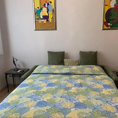 Vittoria Apartment *