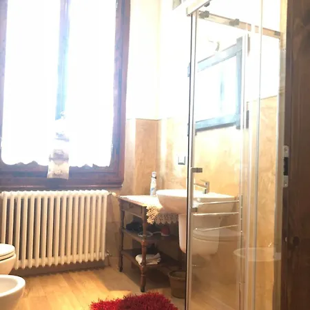 Vittoria Apartment