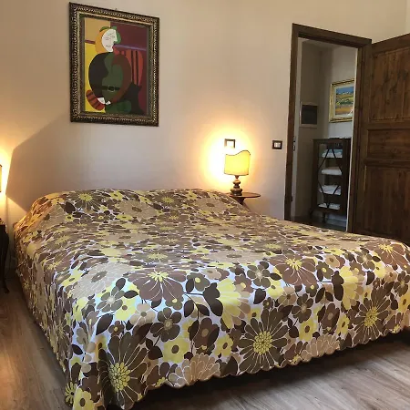 Vittoria Apartment *
